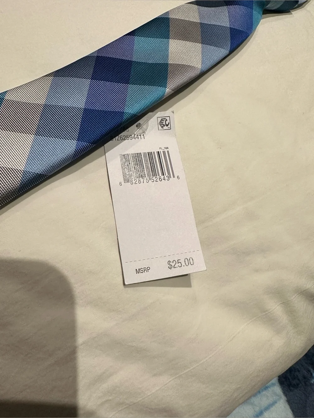 Tommy Hilfiger stylish plaid